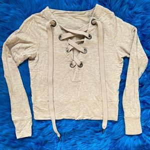 ALO Yoga Long Sleeve Sweatshirt